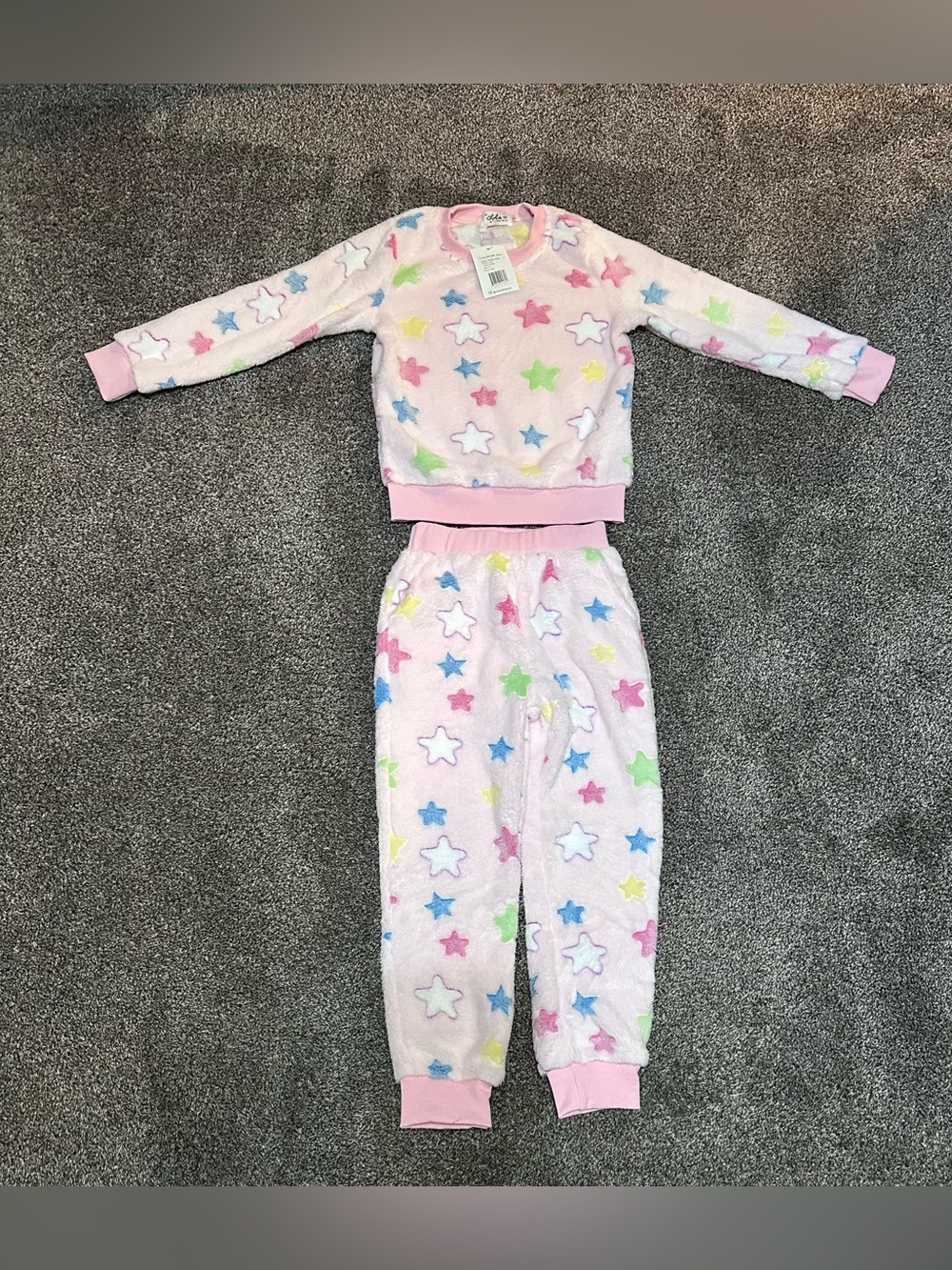 *NWT* Lola + the Boys Brand Girls' Pinky Stars Plush Pajama Set